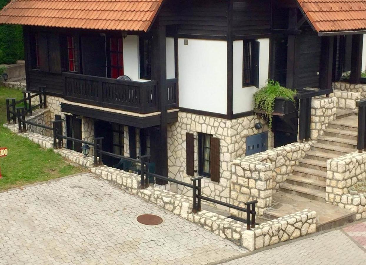 Kraljevi Konaci - Najam Kuca Na Zlatiboru Apartment Ngoại thất bức ảnh